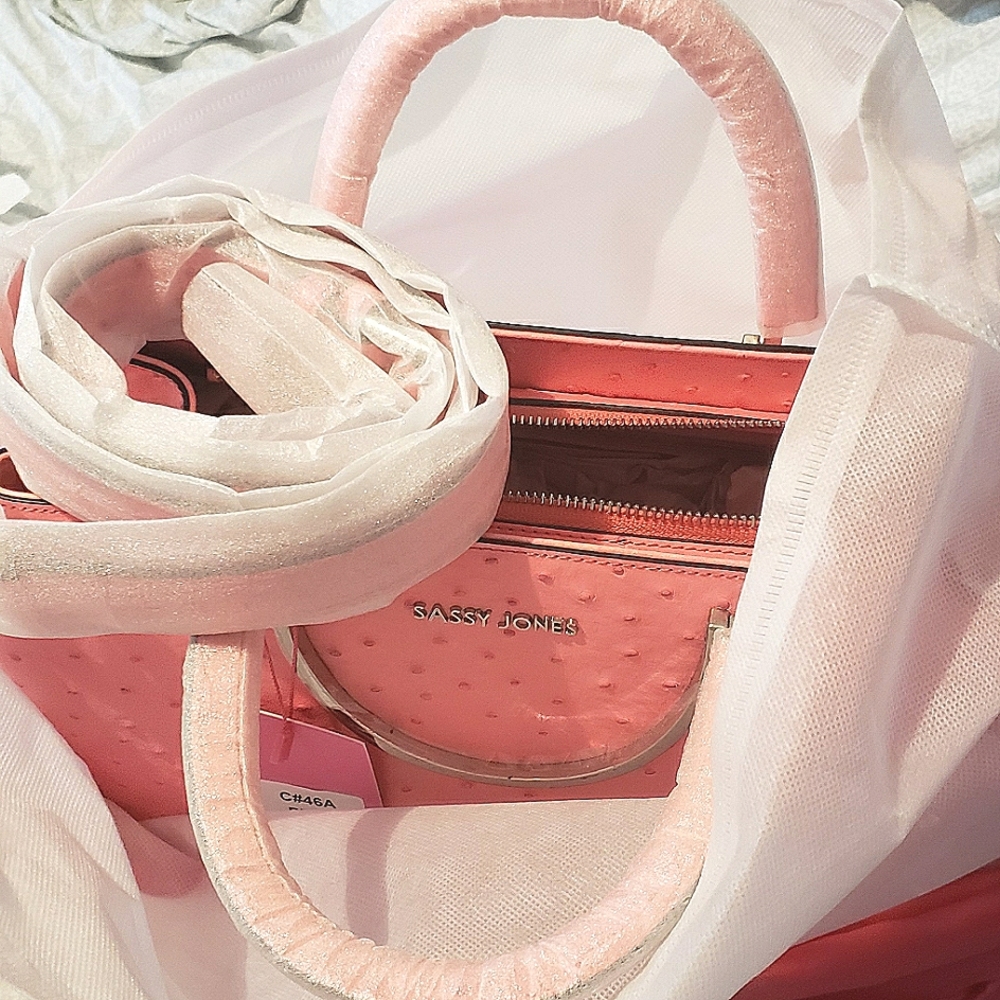 NWT Sassy Jones Pink Pamela Tote - Picture 8 of 8